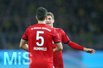 10.11.2018, Fussball 1. Bundesliga 2018/2019, 11. Spieltag, Borussia Dortmund - FC Bayern Mnchen, im Signal-Iduna-Park Dortmund. (L-R) Mats Hummels (Bayern Mnchen) und Thomas Mller (Bayern Mnchen)


