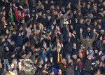 19.11.2018, Fussball, UEFA Nations League, Gruppe 1, Spieltag 6, Deutschland - Niederlande, in der Veltins-Arena auf Schalke in Gelsenkirchen, Fans machen die Laola-Welle auf den Rngen.

