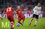 27.11.2018, Fussball UEFA Champions League 2018/2019, Gruppenphase, 5.Spieltag, FC Bayern Mnchen - Benfica Lissabon, in der Allianz-Arena Mnchen. mitte: Arjen Robben (FC Bayern Mnchen).
 

