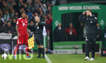 01.12.2018, Fussball 1. Bundesliga 2018/2019, 13. Spieltag, SV Werder Bremen - FC Bayern Mnchen, im Weserstadion Bremen. Trainer Florian Kohfeldt (Werder Bremen)


