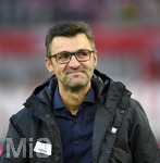 08.12.2018, Fussball 1. Bundesliga 2018/2019, 14. Spieltag,  FC Bayern Mnchen - 1.FC Nrnberg, in der Allianz-Arena Mnchen.  Trainer Michael Kllner (1.FC Nrnberg) zufrieden.

 
