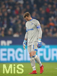 08.12.2018, Fussball 1. Bundesliga 2018/2019, 14. Spieltag, FC Schalke 04 - Borussia Dortmund, in der VELTINS-Arena Gelsenkirchen. Torwart Ralf Fhrmann (Schalke) enttuscht


