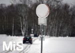 09.01.2019, Winterliche Strassen in Bad Wrishofen im Allgu, EIn Verkehrsschild ist komplett eingeschneit und nicht erkennbar. 