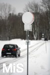 09.01.2019, Winterliche Strassen in Bad Wrishofen im Allgu, EIn Verkehrsschild ist komplett eingeschneit und nicht erkennbar.