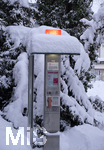 10.01.2019, Winter in Bad Wrishofen im Allgu,  Nach starkem Schneefall hat sich die Kurstadt in ein Winterwunderland verwandelt. Telefonhuschen von der Telekom.
