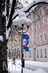 11.01.2019, Winter in Bad Wrishofen im Allgu,  Nach starkem Schneefall hat sich die Kurstadt in ein Winterwunderland verwandelt. Hier eine Strassenlampe in der Fussgngerzone. 