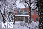 11.01.2019, Winter in Bad Wrishofen im Allgu,  Nach starkem Schneefall hat sich die Kurstadt in ein Winterwunderland verwandelt. Das Kurhaus.