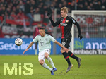 02.02.2019, Fussball 1. Bundesliga 2018/2019, 20. Spieltag, Bayer 04 Leverkusen - FC Bayern Mnchen, in der BayArena Leverkusen. (L-R) Rafinha (Bayern Mnchen) gegen Julian Brandt (Bayer Leverkusen)


