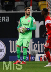11.03.2019, Fussball 1. Bundesliga 2018/2019, 25. Spieltag, Fortuna Dsseldorf - Eintracht Frankfurt, in der Merkur-Spielarena Dsseldorf. Torwart Kevin Trapp (Eintracht Frankfurt) hlt den Ball.

 
