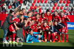 17.03.2019,  Frauen-Fussball  Bundesliga 2018/2019 FC Bayern Mnchen - Turbine Potsdam, im Bayern-Campus Mnchen,  Schlussjubel der Bayern-Frauen.