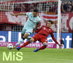 17.03.2019, Fussball 1. Bundesliga 2018/2019, 26. Spieltag, FC Bayern Mnchen - 1.FSV Mainz 05, in der Allianz-Arena Mnchen. v.l. Jean-Philippe Gbamin (FSV Mainz) gegen Leon Goretzka (FC Bayern Mnchen) 

 
