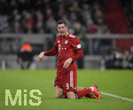 17.03.2019, Fussball 1. Bundesliga 2018/2019, 26. Spieltag, FC Bayern Mnchen - 1.FSV Mainz 05, in der Allianz-Arena Mnchen.  Robert Lewandowski (FC Bayern Mnchen) unzufrieden.

 
