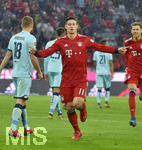 17.03.2019, Fussball 1. Bundesliga 2018/2019, 26. Spieltag, FC Bayern Mnchen - 1.FSV Mainz 05, in der Allianz-Arena Mnchen. James Rodriguez (FC Bayern Mnchen) jubelt.

 
