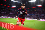 17.03.2019, Fussball 1. Bundesliga 2018/2019, 26. Spieltag, FC Bayern Mnchen - 1.FSV Mainz 05, in der Allianz-Arena Mnchen. Leon Goretzka (FC Bayern Mnchen) beim Aufwrmen.

 
