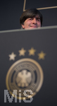 19.03.2019, Fussball, Lnderspiel, Pressekonferenz und Training der deutschen Nationalmannschaft in der Volkswagen Arena Wolfsburg. Bundestrainer Joachim Lw (Deutschland)


