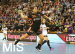 23.03.2019, Handball Frauen, Lnderspiel, Deutschland - Niederlande, in der EWE Arena Oldenburg. Martine Smeets (Niederlande) beim Wurf