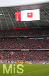 03.04.2019, Fussball DFB Pokal 2018/2019, Viertelfinale,  FC Bayern Mnchen - 1.FC Heidenheim, in der Allianz-Arena Mnchen. Auf der Anzeigetafel steht Videoassist.



