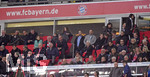 06.04.2019, Fussball 1. Bundesliga 2018/2019, 28. Spieltag, FC Bayern Mnchen - Borussia Dortmund, in der Allianz-Arena Mnchen. li: Prsident Uli Hoeness (li, FC Bayern) und Vorstandsvorsitzender Karl-Heinz Rummenigge (FC Bayern Mnchen). rechts unten sitzt die Dortmunder Vereinsfhrung mit Geschftsfhrer Hans-Joachim Watzke (Dortmund) und Prsident Dr. Reinhard Rauball (re. unten, Dortmund).  
 
 
