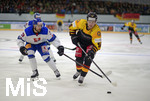 11.04.2019,  Eishockey Lnderspiel Deutschland - Slowakei, in der erdgas schwaben arena in Kaufbeuren, Parker Stephen Tuomie (re, GER).
