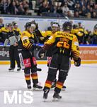 11.04.2019,  Eishockey Lnderspiel Deutschland - Slowakei, in der erdgas schwaben arena in Kaufbeuren, Torjubel Marc Michaelis (li, GER)
