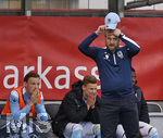 11.05.2019, Fussball 3. Bundesliga 2018/2019, 37. Spieltag, TSV 1860 Mnchen - Fortuna Kln, im Grnwalder Stadion Mnchen.  Trainer Daniel Bierofka (TSV 1860 Mnchen) rauft sich die Haare.

 

