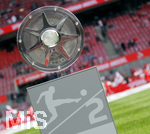 12.05.2019, Fussball 2. Bundesliga 2018/2019, 33. Spieltag, 1.FC Kln - Jahn Regensburg, im Rhein-Energie-Stadion Kln. Die Meisterschale der 2. Bundesliga.

 
