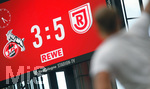 12.05.2019, Fussball 2. Bundesliga 2018/2019, 33. Spieltag, 1.FC Kln - Jahn Regensburg, im Rhein-Energie-Stadion Kln. Endstand 3:5 auf der Anzeigetafel.

 
