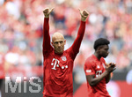 18.05.2019, Fussball 1. Bundesliga 2018/2019, 34. Spieltag, FC Bayern Mnchen - Eintracht Frankfurt, in der Allianz-Arena Mnchen.  Arjen Robben (FC Bayern Mnchen) verabschiedet sich von den Fans.
 
