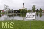 22.05.2019, Hochwasser in Schlingen bei Bad Wrishofen,  Der komplette Sportplatz von Schlingen ist berflutet.
