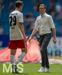 20.07.2019, Fussball Saison 2019/2020, Testspiel, Hamburger SV - RSC Anderlecht, im Volksparkstadion Hamburg. (L-R) Adrian Fein (Hamburg) und Sportdirektor Michael Mutzel (Hamburg)


