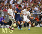 30.07.2019, Fussball Saison 2019/2020, AUDI-Cup 2019 in Mnchen, Real Madrid - Tottenham Hotspur, in der Allianz-Arena Mnchen,   v.l. Heung-Min Son (Tottenham Hotspur) gegen Luka Modric (Real Madrid) 
