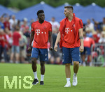 06.08.2019, Fussball 1. Liga 2019/2020, Sommertrainingslager des FC Bayern Mnchen in Rottach Egern am Tegernsee,     v.l. Alphonso Davies (FC Bayern Mnchen) und Niklas Sle (FC Bayern Mnchen) 


