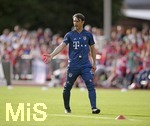 06.08.2019, Fussball 1. Liga 2019/2020, Sommertrainingslager des FC Bayern Mnchen in Rottach Egern am Tegernsee, Trainer Niko Kovac (FC Bayern Mnchen) gibt Anweisungen. 


