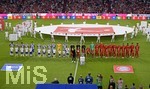16.08.2019, Fussball 1. Bundesliga 2019/2020, 1.Spieltag, FC Bayern Mnchen - Hertha BSC Berlin, in der Allianzarena Mnchen.  Snger singt bei der Anfangs-Zeremonie die Nationalhymne vor den beiden Mannschaften.


