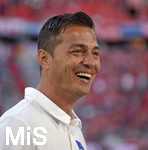 16.08.2019, Fussball 1. Bundesliga 2019/2020, 1.Spieltag, FC Bayern Mnchen - Hertha BSC Berlin, in der Allianzarena Mnchen. Ante Covic (Hertha BSC Berlin) ist zufrieden.

