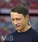 16.08.2019, Fussball 1. Bundesliga 2019/2020, 1.Spieltag, FC Bayern Mnchen - Hertha BSC Berlin, in der Allianzarena Mnchen. Trainer Niko Kovac (FC Bayern Mnchen) ist kritisch,

