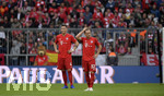 05.10.2019, Fussball 1. Bundesliga 2019/2020, 7.Spieltag, FC Bayern Mnchen - TSG Hoffenheim, in der Allianz-Arena Mnchen. v.i: Niklas Sle (FC Bayern Mnchen), Joshua Kimmich (FC Bayern Mnchen) frustriert.


