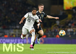09.10.2019, Fussball, Lnderspiel, Deutschland - Argentinien, im Signal Iduna Park Dortmund. (L-R) Serge Gnabry (Deutschland) gegen Juan Foyth (Argentinien)


