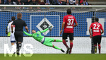13.10..2019, Fussball Abschiedsspiel Rafael van der Vaart, Rafa's HSV Stars - Rafa's All Stars im Volksparkstadion Hamburg. Torwart Stefan Wchter (mi., Rafa's HSV Stars)