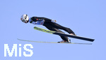 01.01.2020, Skispringen Vierschanzentournee, Neujahrsspringen in Garmisch Partenkirchen auf der groen Olympiaschanze, Martin Hammann (GER)  in der Luft.