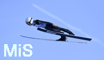 01.01.2020, Skispringen Vierschanzentournee, Neujahrsspringen in Garmisch Partenkirchen auf der groen Olympiaschanze,  Simon Ammann (Schweiz) in der Luft.