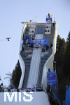 01.01.2020, Skispringen Vierschanzentournee, Neujahrsspringen in Garmisch Partenkirchen auf der groen Olympiaschanze, Anlaufturm