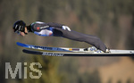 01.01.2020, Skispringen Vierschanzentournee, Neujahrsspringen in Garmisch Partenkirchen auf der groen Olympiaschanze,  Philipp Raimund (GER) in der Luft. 