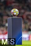 05.03.2024,  Fussball UEFA Championsleague 2023/2024: Achtelfinale,  FC Bayern Mnchen - Lazio Rom, in der Allianz-Arena Mnchen. Der Spielball FINALE von Adidas liegt auf der Stele bereit.

