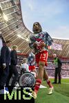09.03.2024, Fussball 1. Bundesliga 2023/2024, 25.Spieltag, FC Bayern Mnchen - 1.FSV Mainz 05, in der Allianz-Arena Mnchen.  Sacha Boey (FC Bayern Mnchen) kommt aus der Kabine 


