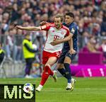 09.03.2024, Fussball 1. Bundesliga 2023/2024, 25.Spieltag, FC Bayern Mnchen - 1.FSV Mainz 05, in der Allianz-Arena Mnchen.  v.li: Harry Kane (FC Bayern Mnchen) gegen Nadiem Amiri (FSV Mainz) 


