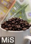 10.03.2024,  Symbolbild: Der Kaffee-Preis steigt bald wieder. 