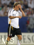 Fussball EM-Qualifikation, Deutschland - Slowakei in Hamburg, 06.06.2007,   Clemens FRITZ (GER) ist unzufrieden.