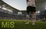 Fussball EM-Qualifikation, Deutschland - Slowakei in Hamburg, 06.06.2007,   Torsten FRINGS (GER) vor dem Eckstoss.