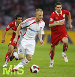 Fussball DFB-Pokal-Finale in Berlin, 26.05.2007,  VfB Stuttgart - 1.FC Nürnberg,  Der Nuernberger Andreas WOLF am Ball,
